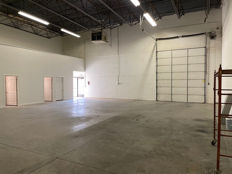 25 N 400 W, North Salt Lake, UT for lease - Building Photo - Image 3 of 7