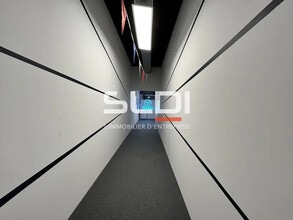 Avenue Barthélémy Thimonnier, Caluire-et-Cuire à louer Photo du bâtiment- Image 2 de 18