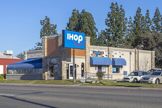 More details for 3020 Tulare St, Fresno, CA - Retail for Sale