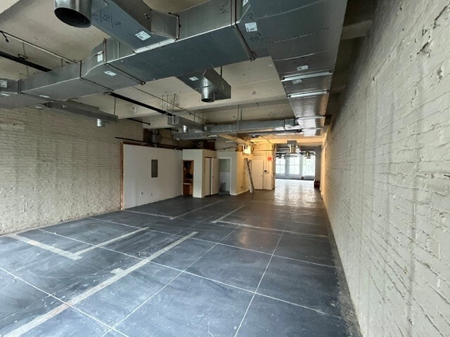 27-26 Jackson Ave, Long Island City, NY for lease Interior Photo- Image 1 of 6