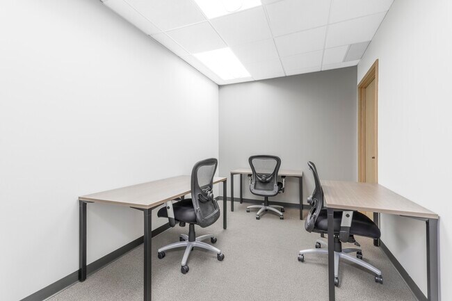 More details for 11335 NE 122nd Way, Kirkland, WA - Coworking for Lease