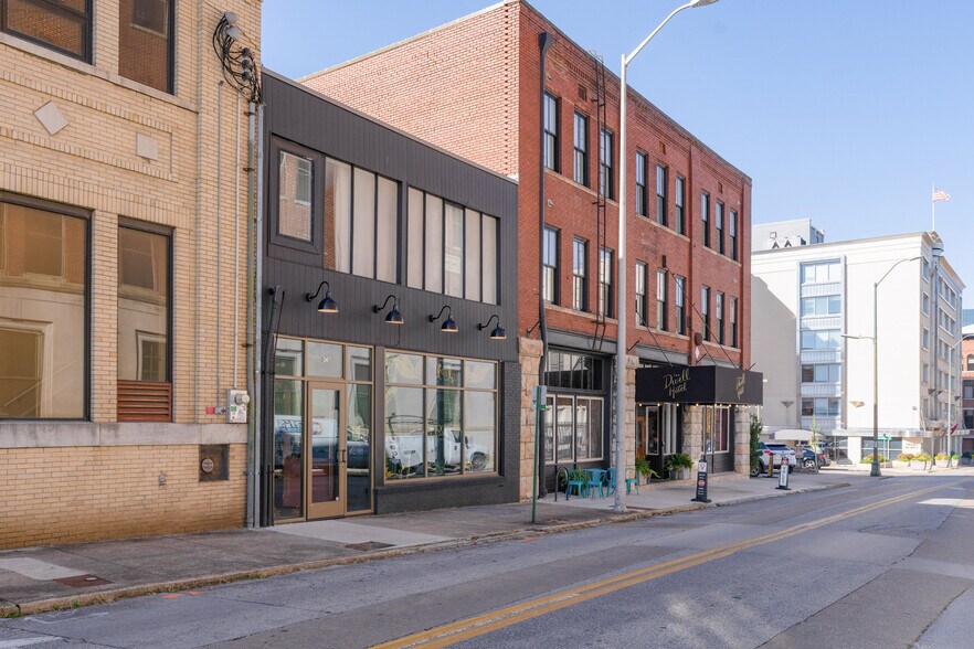 124 E 10th St, Chattanooga, TN à vendre - Photo du bâtiment - Image 2 de 18