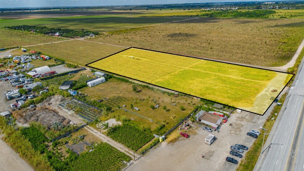 12790 SW 157th Ave, Miami, FL à louer - Photo du bâtiment - Image 2 de 6