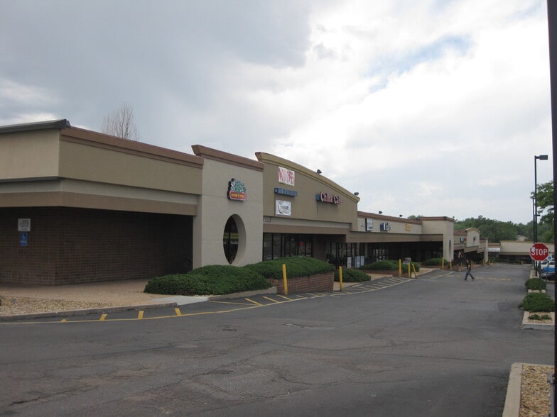16728-16880 E Iliff Ave, Aurora, CO for lease - Building Photo - Image 1 of 4
