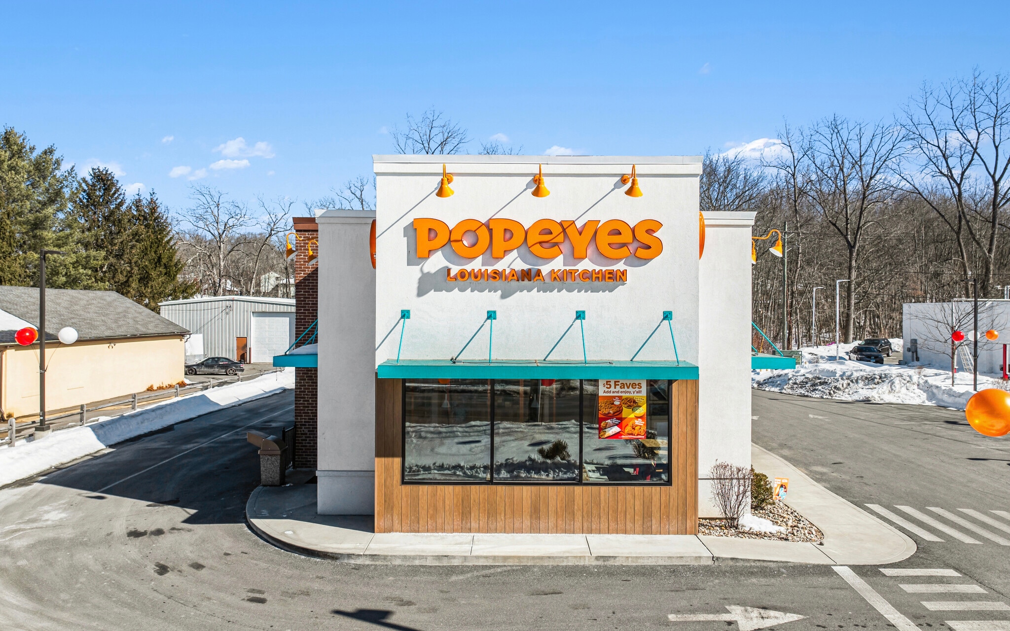 1565 Main St, Willimantic, CT for sale Primary Photo- Image 1 of 6