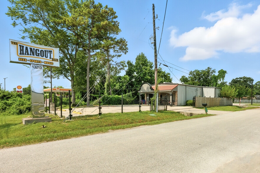 13213 Fm 2100 Rd, Crosby, TX for sale - Building Photo - Image 2 of 13