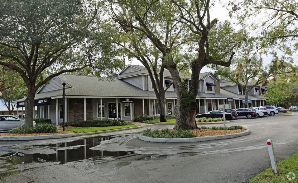 3525 W Lake Mary Blvd, Lake Mary, FL for lease - Primary Photo - Image 2 of 7