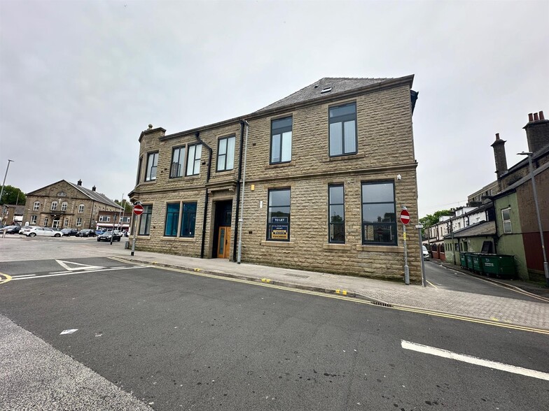 Lord St, Rossendale for lease - Building Photo - Image 2 of 5