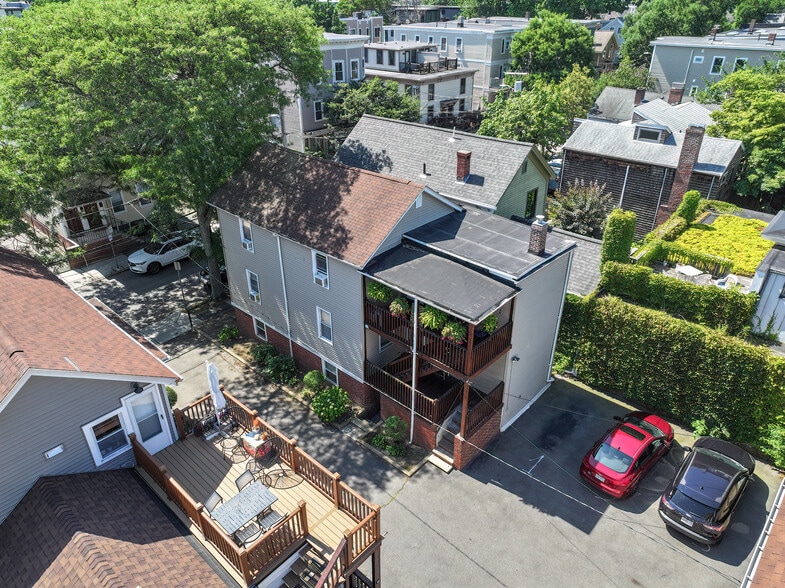 119 - 127 Amory portfolio of 3 properties for sale on LoopNet.ca - Building Photo - Image 2 of 5