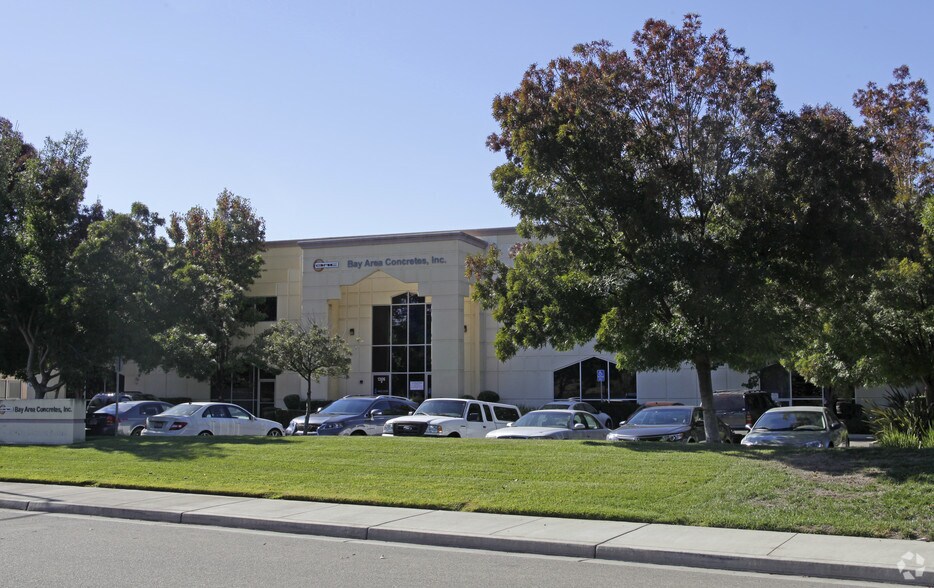 1306 Stealth St, Livermore, CA à louer - Photo du bâtiment - Image 2 de 3