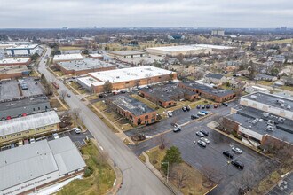 414 Plaza Dr, Westmont, IL - Aerial map view - Image1
