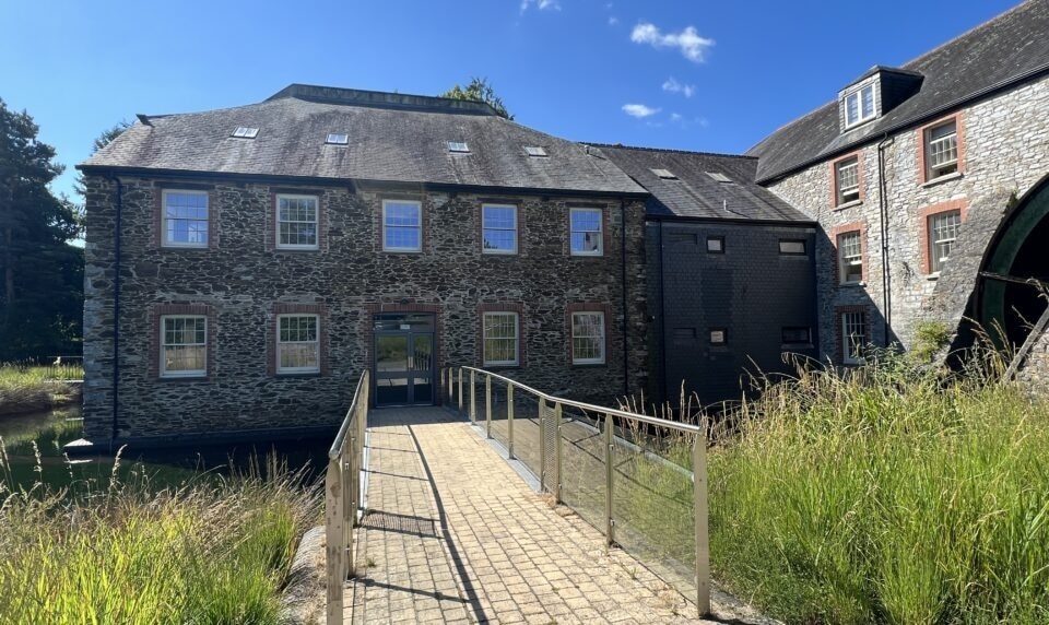 Buckfast Rd, Buckfast for lease - Building Photo - Image 1 of 2