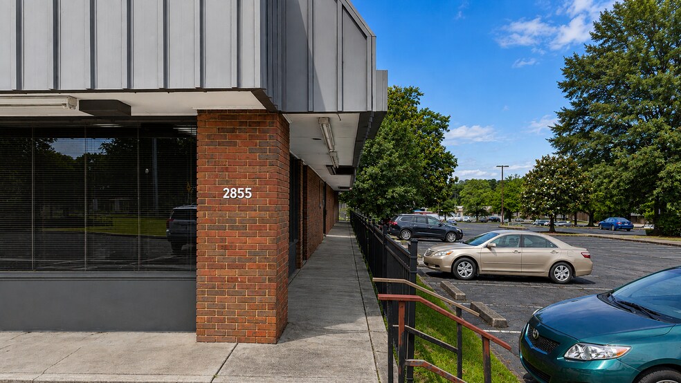 2855 Candler Rd, Decatur, GA à vendre - Photo du bâtiment - Image 3 de 48