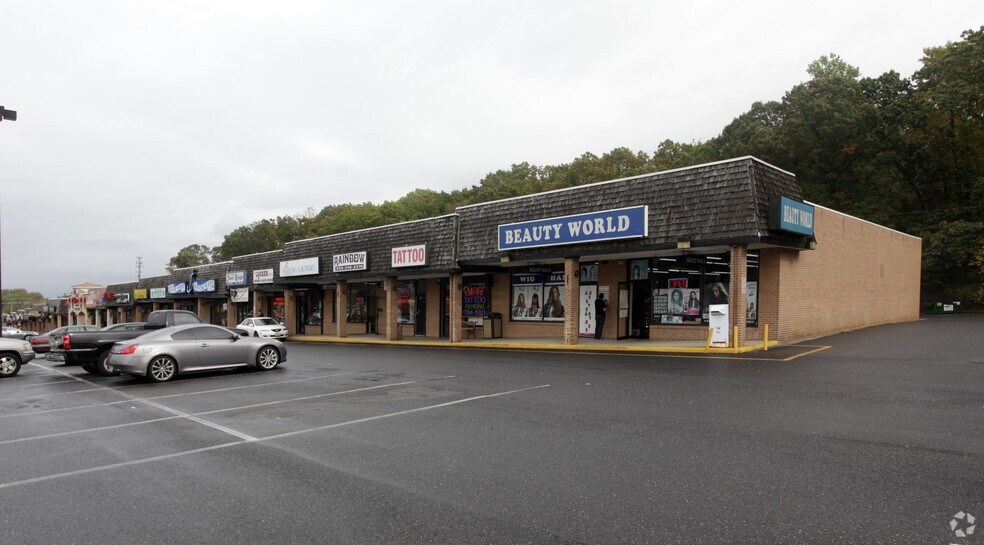 2001 College Dr, Clementon, NJ à vendre - Photo du bâtiment - Image 2 de 7