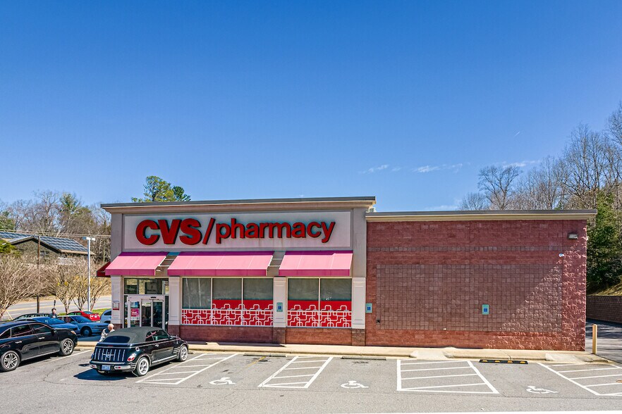 425 W State St, Black Mountain, NC for sale - Building Photo - Image 2 of 16