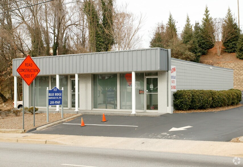 517 Laurens Rd, Greenville, SC for sale - Building Photo - Image 3 of 3