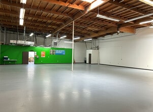 4057-4073 Calle Tesoro, Camarillo, CA for lease Interior Photo- Image 2 of 4