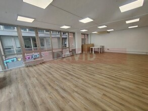 Commerce de détail dans Barcelone, Barcelona à louer Photo intérieure- Image 2 de 13