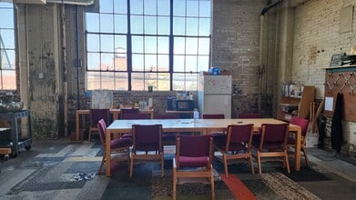 4806 Hamilton Ave, Cleveland, OH for sale Interior Photo- Image 1 of 5