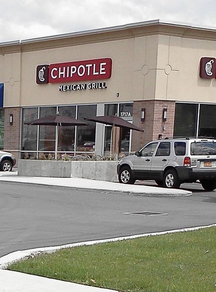 1717 Walden Ave, Cheektowaga, NY for sale - Building Photo - Image 3 of 10