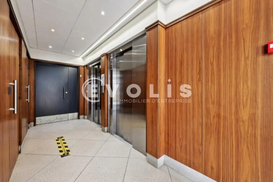 Bureau dans Nogent-sur-Marne à vendre - Hall d’entrée - Image 2 de 14
