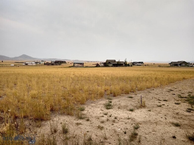 37 Starview Dr, Three Forks, MT for sale - Building Photo - Image 2 of 2