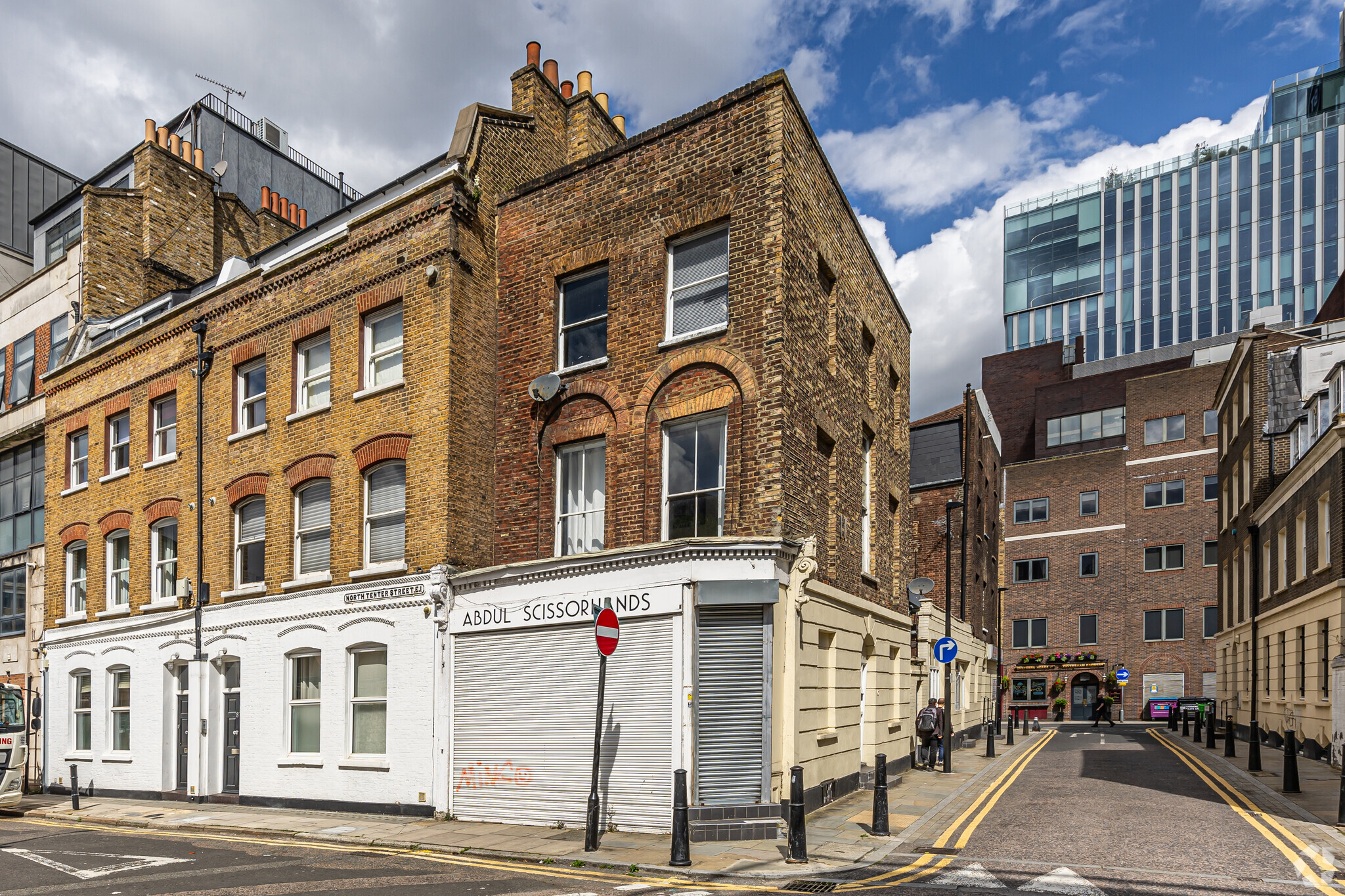 8 St Mark St, London for lease Primary Photo- Image 1 of 6