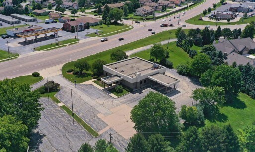 1425 Dekalb Ave, Sycamore, IL à louer - Photo du bâtiment - Image 2 de 2