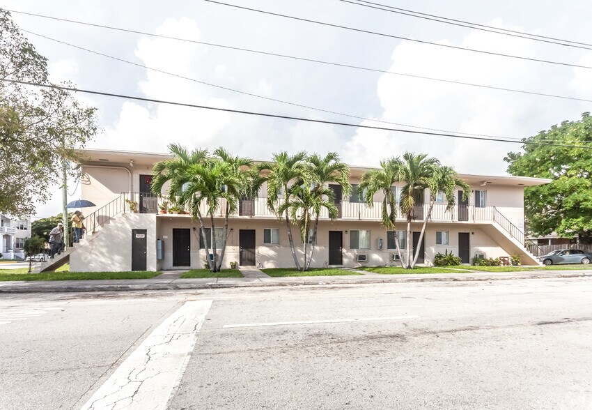701 SW 5th St, Miami, FL à vendre - Photo principale - Image 1 de 3