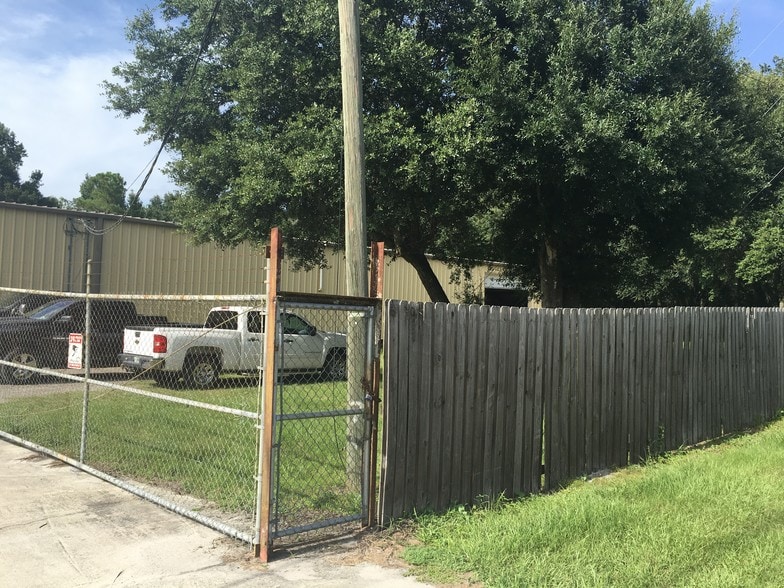6895 State Road 60 W, Mulberry, FL for lease - Building Photo - Image 3 of 9