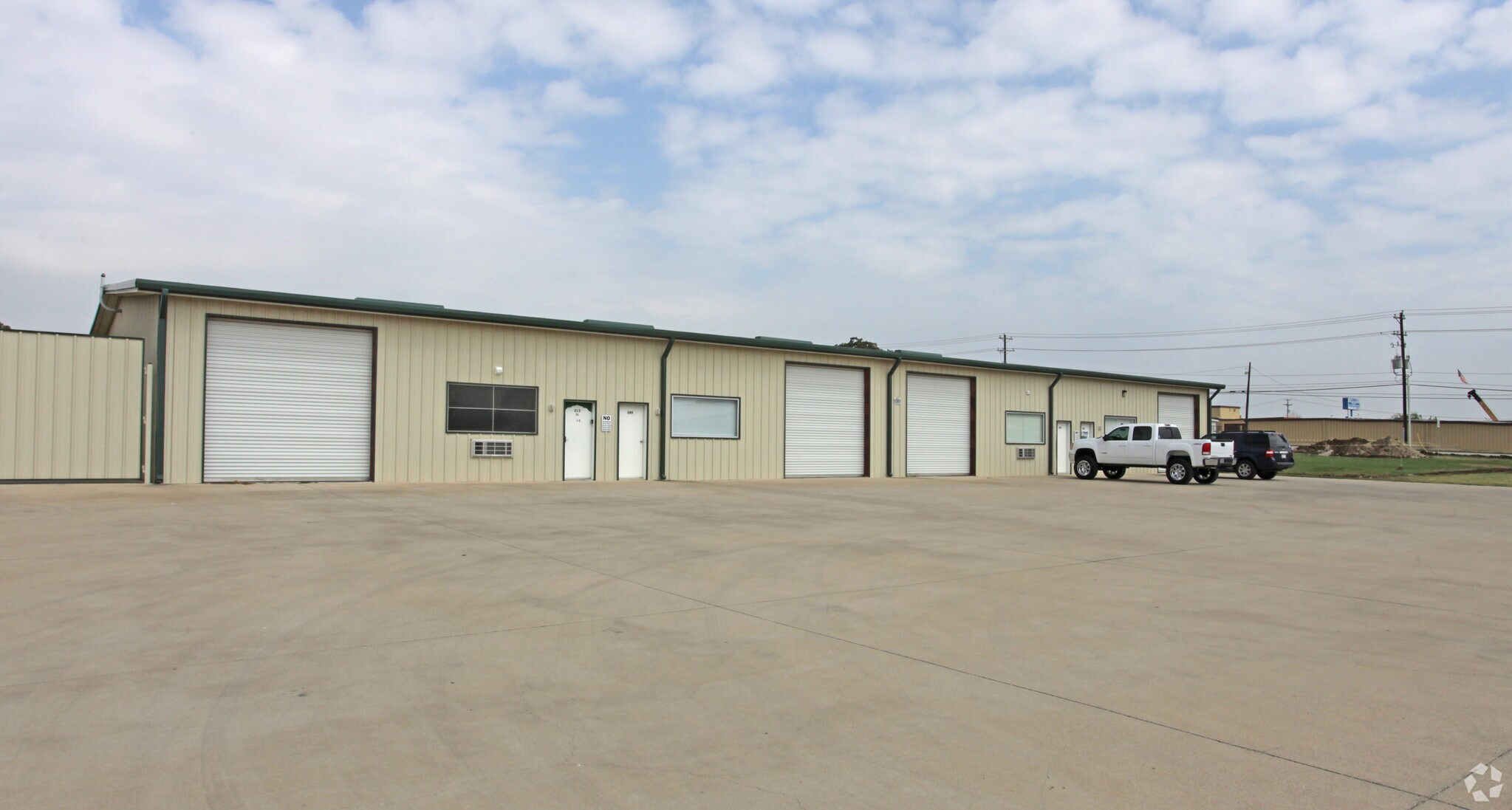 12001-12073 Katy Rd, Fort Worth, TX for lease Building Photo- Image 1 of 7