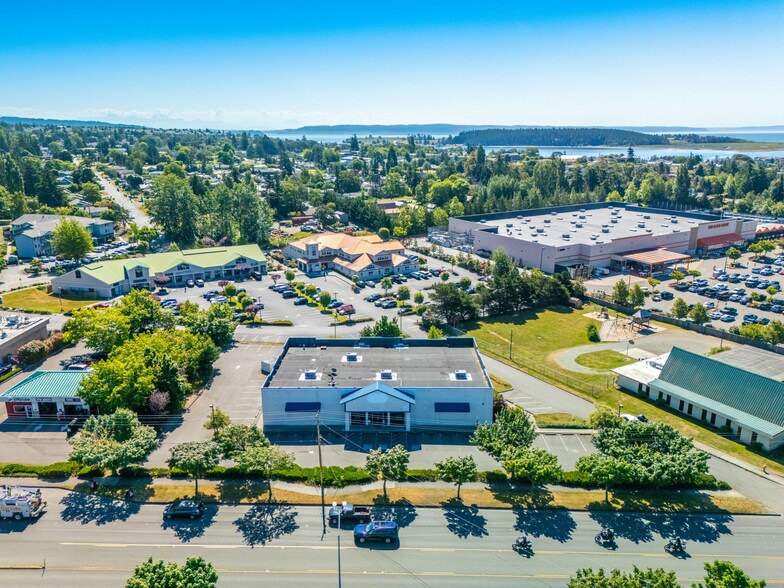 31956 State Route 20, Oak Harbor, WA à louer - Photo du bâtiment - Image 2 de 2