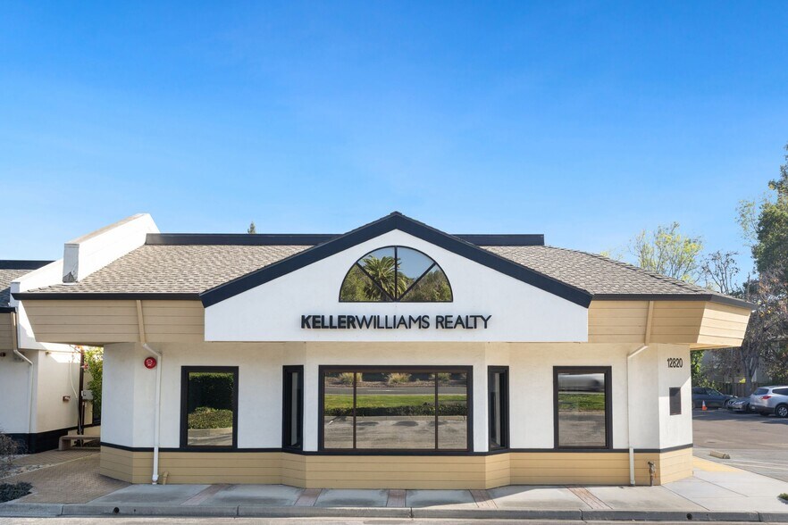 12820-12840 Saratoga-Sunnyvale Rd, Saratoga, CA à louer - Photo du bâtiment - Image 3 de 21