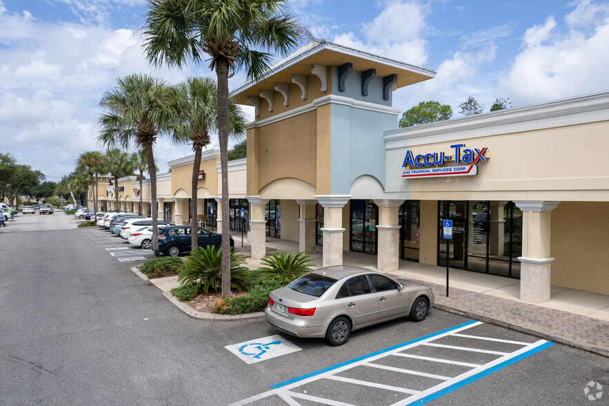 11751-11761 Beach St, Jacksonville, FL for lease - Building Photo - Image 1 of 11