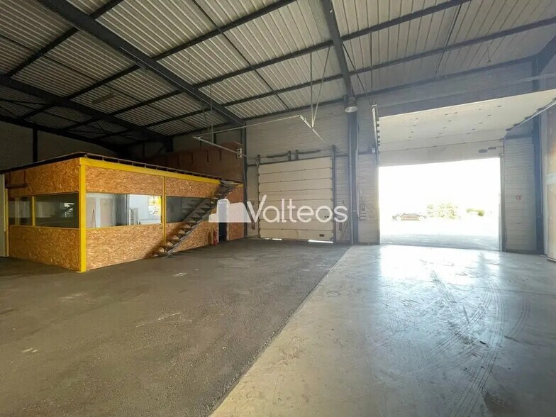 Bureau dans Mondouzil à louer - Photo intérieure - Image 2 de 7