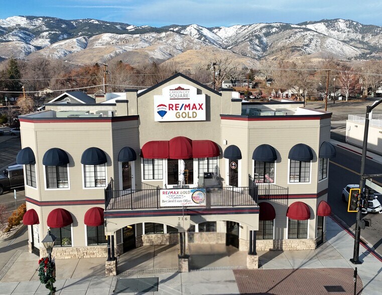 716 N Carson St, Carson City, NV à louer - Photo du bâtiment - Image 3 de 12
