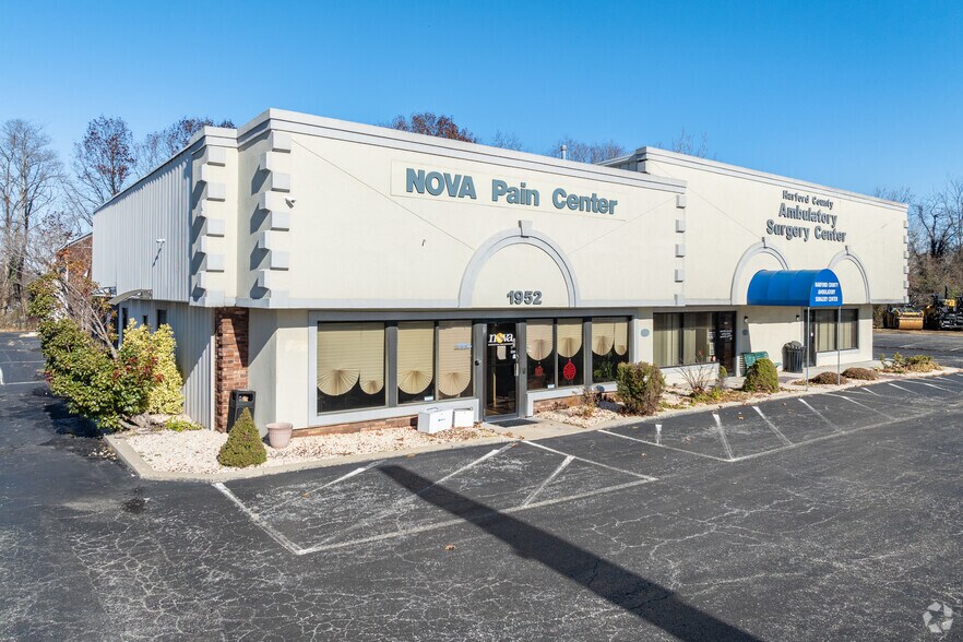 1952-1954 Pulaski Hwy, Edgewood, MD à vendre - Photo principale - Image 1 de 4