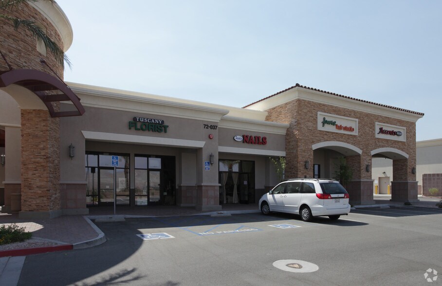 72027 Dinah Shore Dr, Rancho Mirage, CA à louer - Photo principale - Image 1 de 6