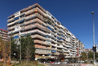 More details for Calle Príncipe Don Juan Carlos, 2, Alcorcón - Multifamily for Sale