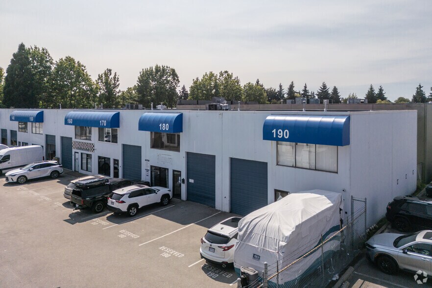 12851 Clarke Pl, Richmond, BC à vendre - Photo du bâtiment - Image 2 de 8