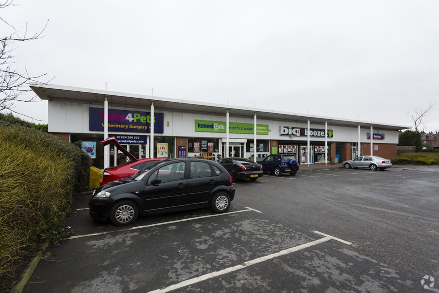 112-116 Horbury Rd, Wakefield for lease - Building Photo - Image 2 of 3