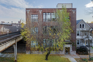 1821 W Berteau Ave, Chicago IL - Loft