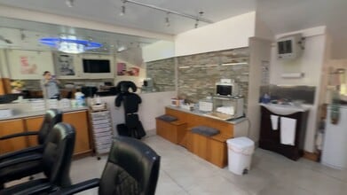 234 W 56th St, New York, NY for lease - Commercial Listing Video 