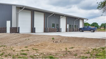 618 W Cleburne Rd, Cleburne TX - Warehouse