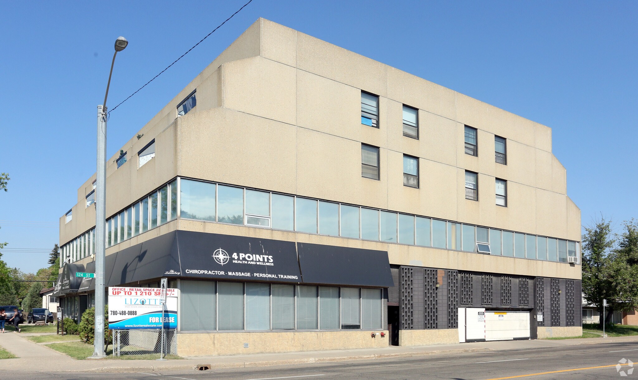 12406 112th Ave, Edmonton, AB for sale Primary Photo- Image 1 of 1