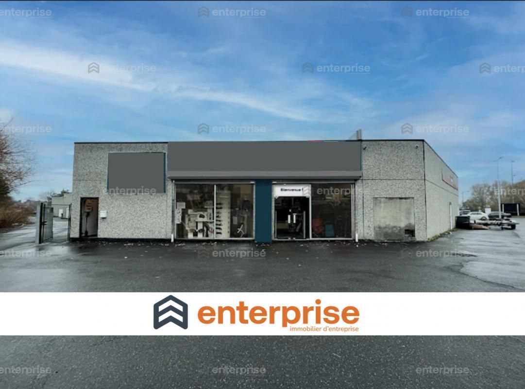 Retail in Roncq for lease Building Photo- Image 1 of 3