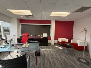 125 Chubb Ave, Lyndhurst, NJ à louer Photo intérieure- Image 1 de 19