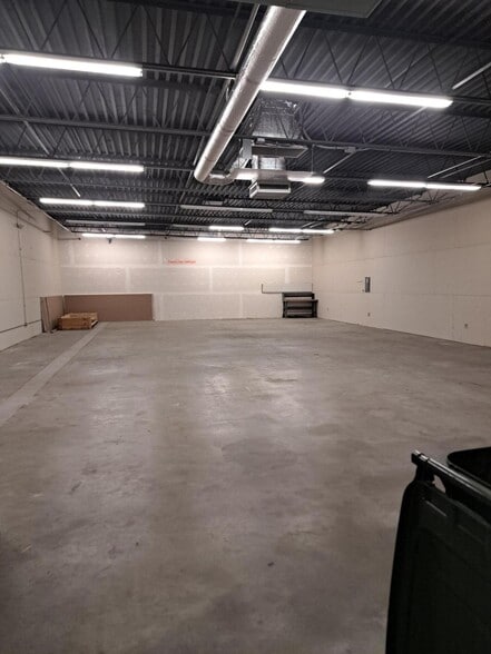 717 W Broadway, Council Bluffs, IA à louer - Photo intérieure - Image 3 de 5