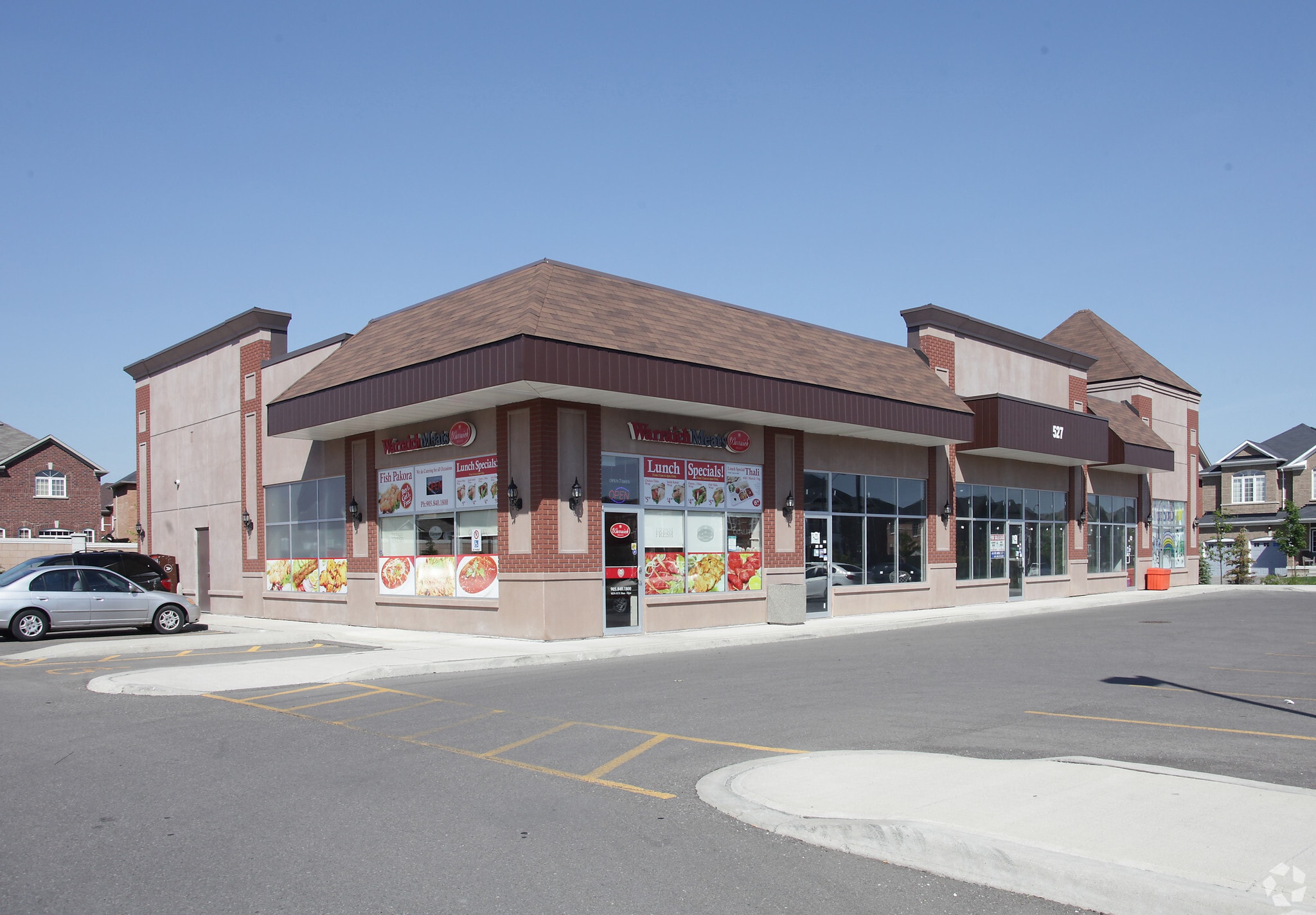 527 Van Kirk Dr, Brampton, ON for sale Primary Photo- Image 1 of 1