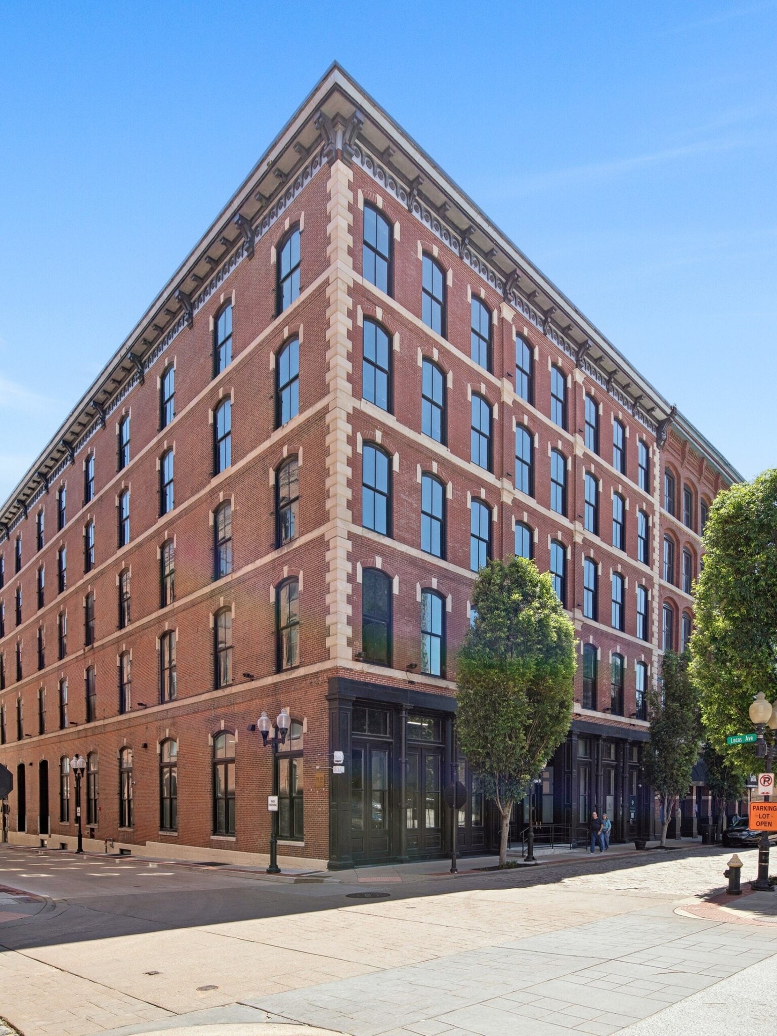 618 N 2nd St, Saint Louis, MO for lease Building Photo- Image 1 of 10